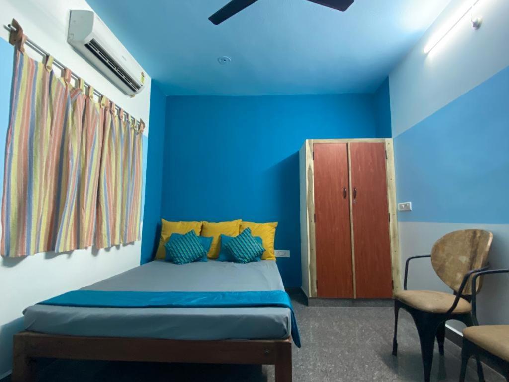 Unearth Hostel ออโรวิลล์ ภายนอก รูปภาพ