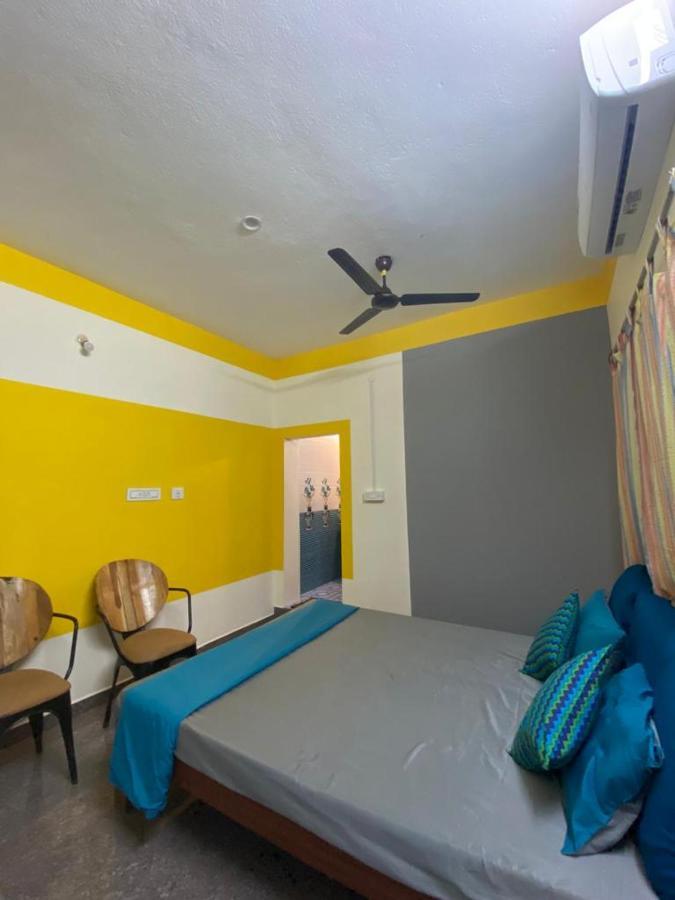 Unearth Hostel ออโรวิลล์ ภายนอก รูปภาพ