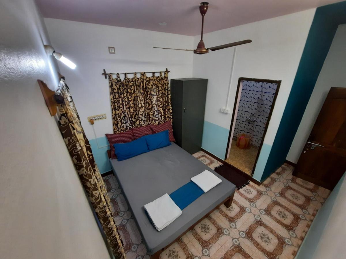 Unearth Hostel ออโรวิลล์ ภายนอก รูปภาพ