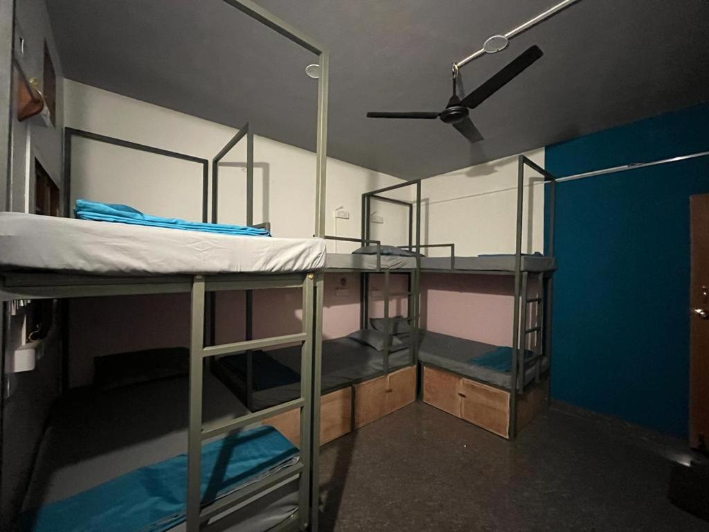 Unearth Hostel ออโรวิลล์ ภายนอก รูปภาพ