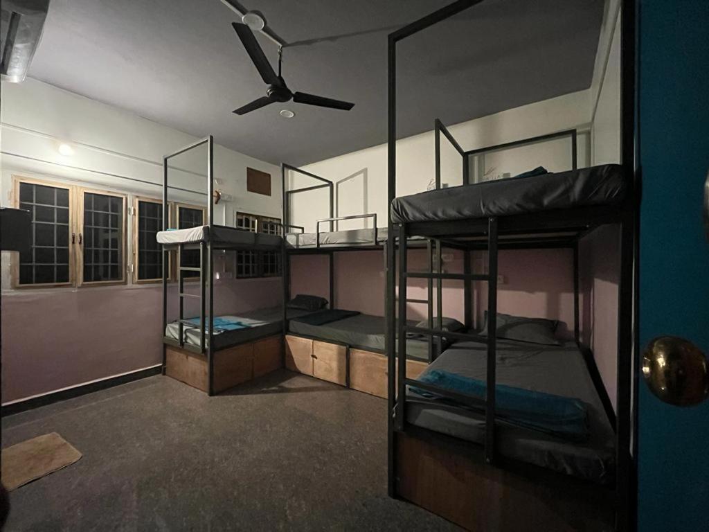 Unearth Hostel ออโรวิลล์ ภายนอก รูปภาพ
